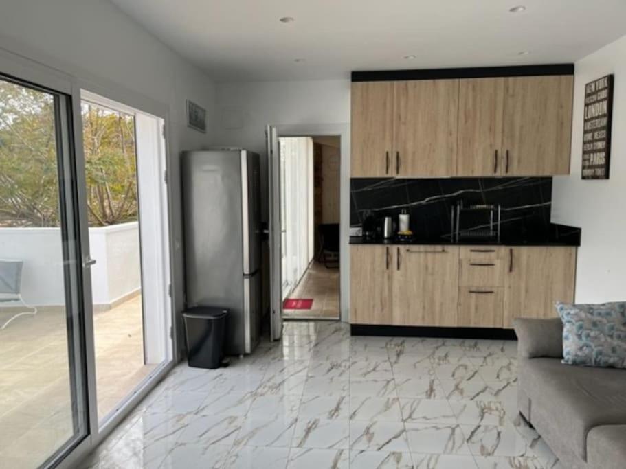 Appartement T2 Climatise + Parking 500 M Plage/centre Lloret de Mar