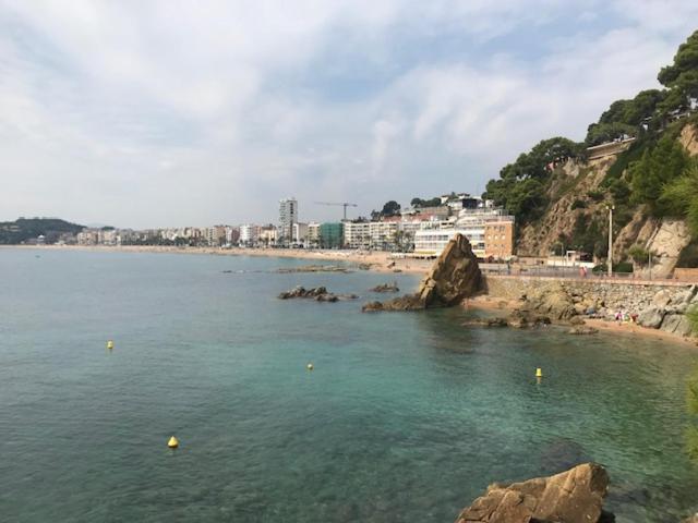 Appartement T2 Climatise + Parking 500 M Plage/centre Lloret de Mar