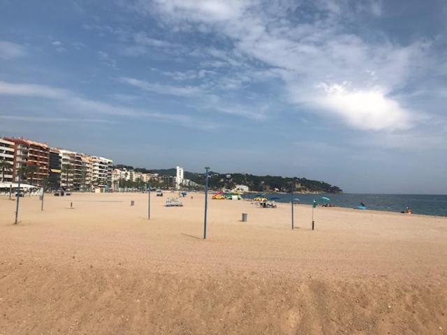 T2 Climatise + Parking 500 M Plage/centre Appartement Lloret de Mar