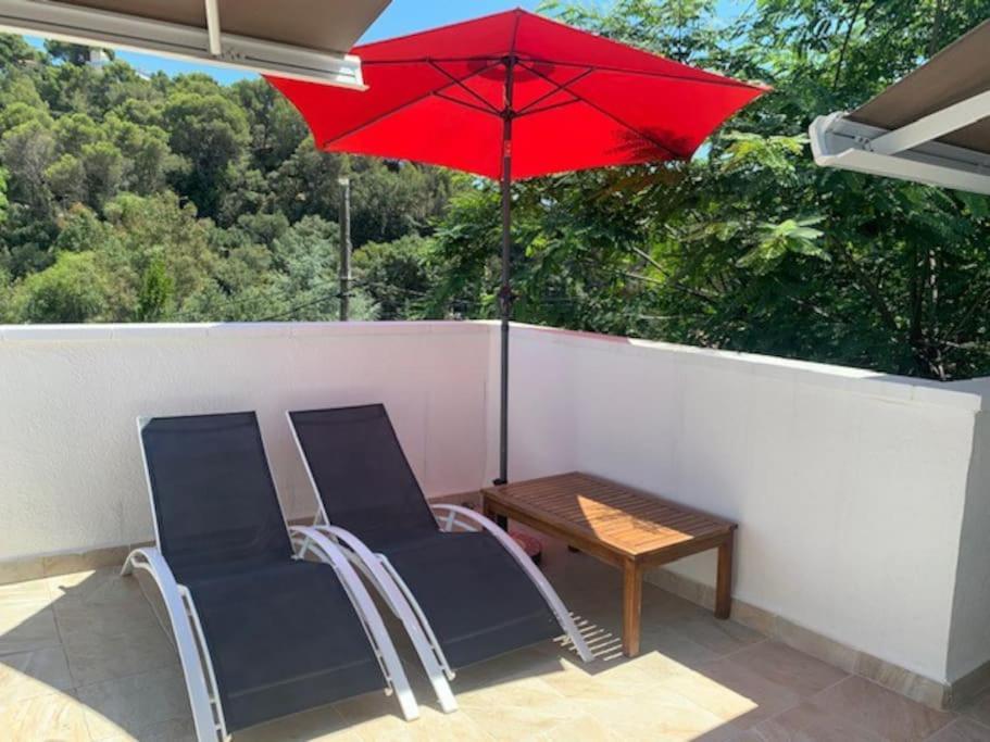 T2 Climatise + Parking 500 M Plage/centre Appartement *
