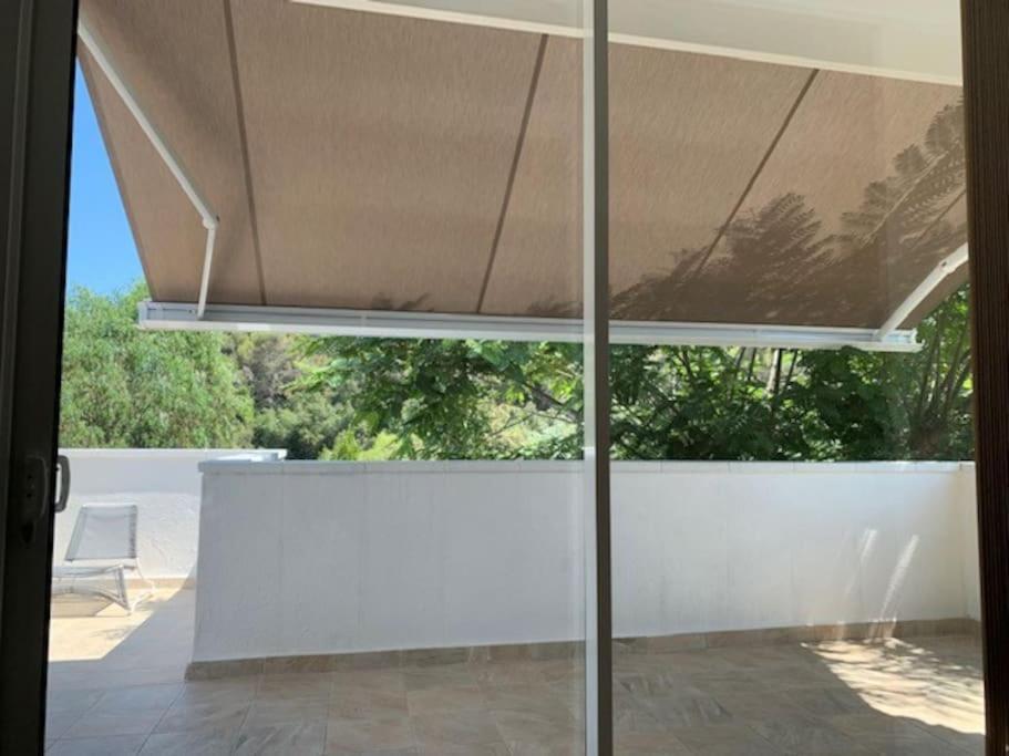 Appartement T2 Climatise + Parking 500 M Plage/centre *